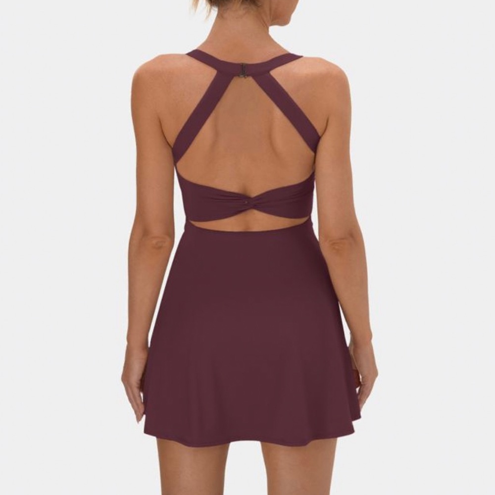 Backless Twisted Active Dress-Easy Peezy Edition - HALARA